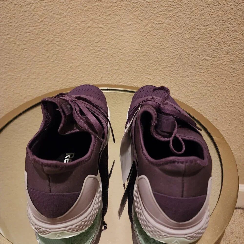 Reebok Women Slip on Impact TR Size 9.5 Purple Sneakers
